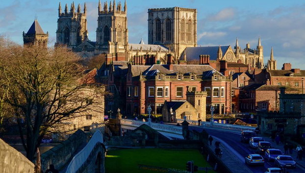 Travel Curious: Lugares emblemáticos y joyas ocultas de York: tour privado a pie - Foto 5
